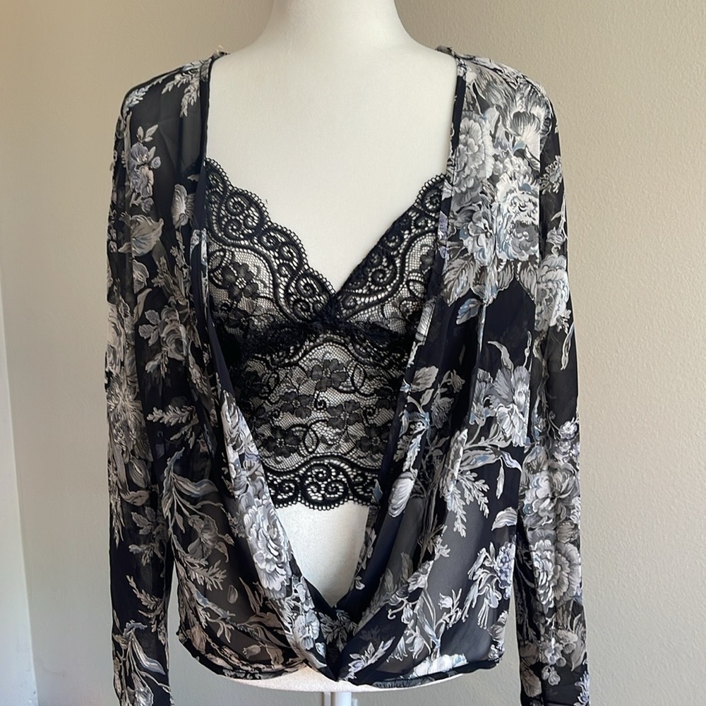 Floral Lace Women Long Sleeve Top Size L